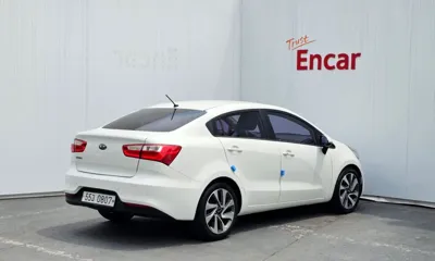 Kia Pride 2016, 67889 км, за 4529.34 USD