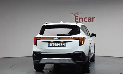 Kia Seltos 2025, 15809 км, за 16700.25 USD