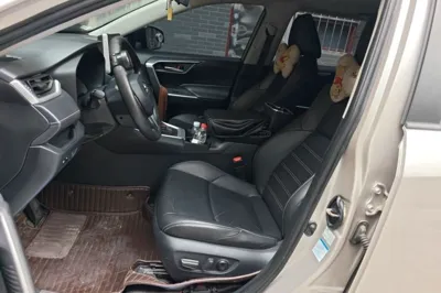 Toyota Wildlander 2020, 76400 км, за 16214 USD - фото 15