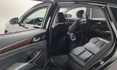 Kia K7 2019, 145785 км, за 8523.29 USD - фото 17