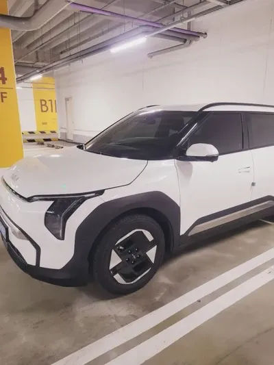 Kia EV3 2026, 1433 км, за 8866.93 USD
