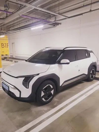 Kia EV3 2026, 1433 км, за 8866.93 USD