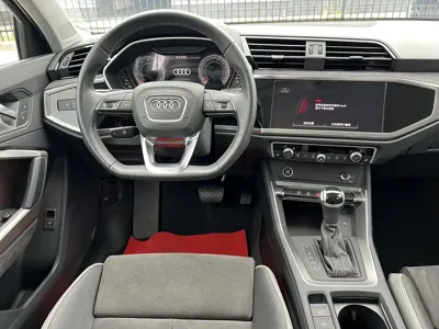 Audi Q3 2022, 26000 км, за 28288.87 USD - фото 13