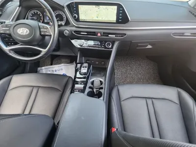 Hyundai Sonata 2020, 41000 км, за 10749.19 USD - фото 10