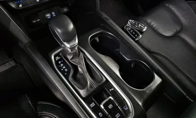 Hyundai Santafe 2019, 118073 км, за 12340.82 USD - фото 9