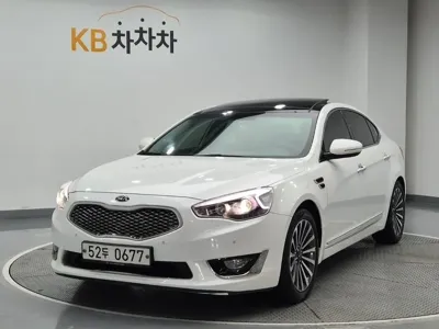 Kia K7 · 2015 год