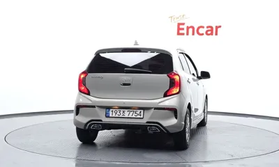 Kia Morning 2023, 21733 км, за 8526.98 USD