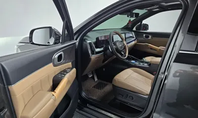 Kia Sorento 2024, 39649 км, за 65051.74 USD - фото 10