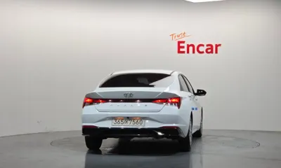 Hyundai Avante 2021, 50995 км, за 9432.74 USD
