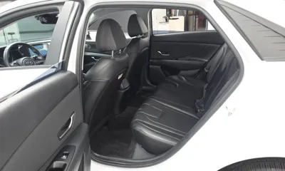 Hyundai Avante 2021, 50995 км, за 9425.99 USD - фото 11
