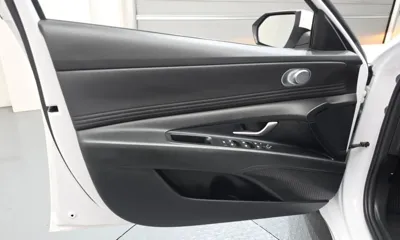 Hyundai Avante 2021, 50995 км, за 9425.99 USD - фото 24