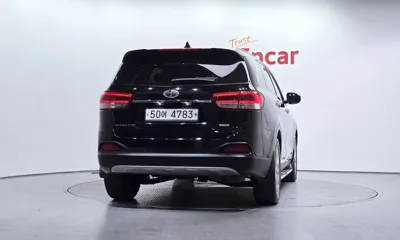 Kia Sorento 2015, 113228 км, за 8989.96 USD