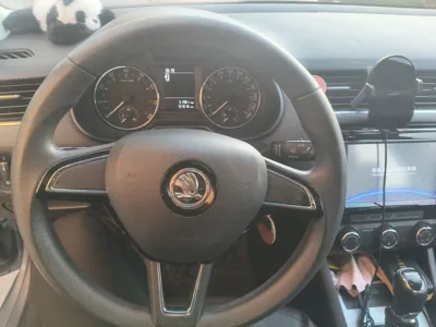 Skoda Octavia 2017, 157000 км, за 4177 USD - фото 11
