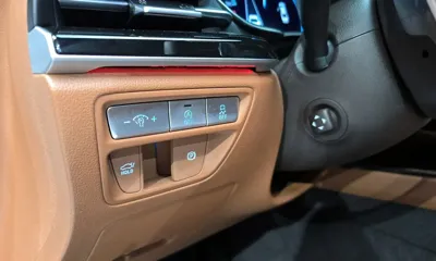 Genesis G80 2024, 29640 км, за 29578.1 USD - фото 28