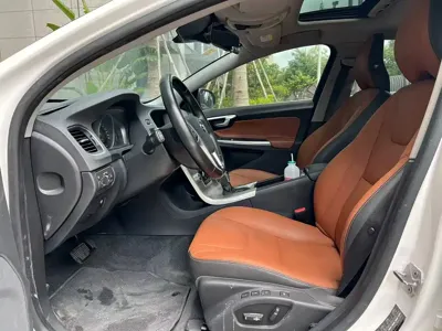 Volvo S60 2019, 67000 км, за 8824.04 USD - фото 14