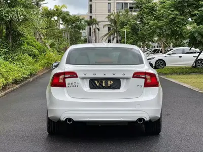 Volvo S60 2019, 67000 км, за 8824.04 USD - фото 17