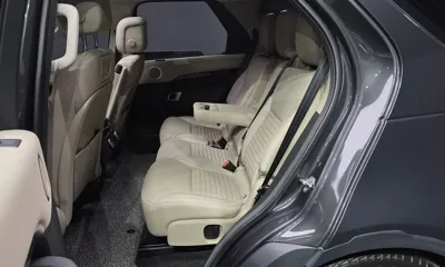 Land Rover Discovery 2022, 40450 км, за 36755.17 USD - фото 26