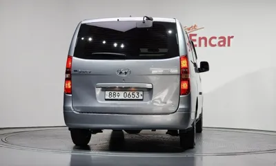 Hyundai Starex 2018, 96738 км, за 7959.63 USD