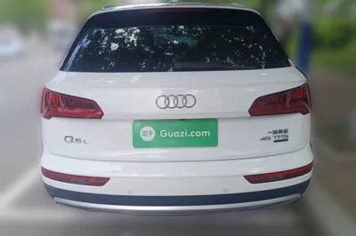 Audi Q5L 2018, 37000 км, за 26895 USD