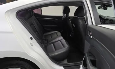 Hyundai Avante 2020, 127216 км, за 6934.17 USD - фото 11