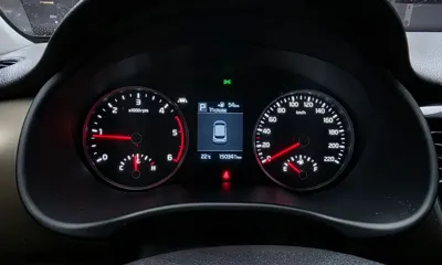 Kia Stonic 2018, 150341 км, за 5244.85 USD - фото 8
