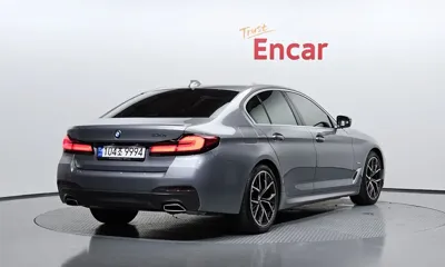 BMW 5-Series 2023, 55067 км, за 29250.83 USD