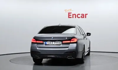 BMW 5-Series 2023, 55067 км, за 29250.83 USD