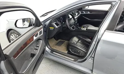 Hyundai Genesis 2015, 181284 км, за 4352.07 USD - фото 10