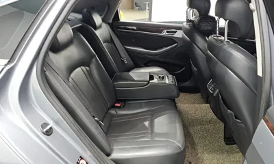 Hyundai Genesis 2015, 181284 км, за 4352.07 USD - фото 12