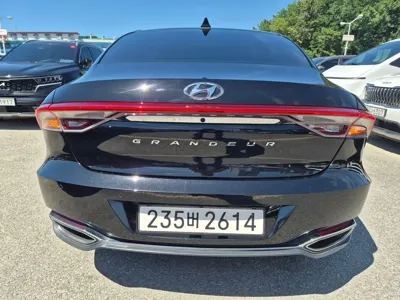 Hyundai Grandeur 2023, 84555 км, за 15172.23 USD