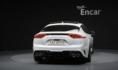 Kia Stinger 2018, 31113 км, за 13809.05 USD