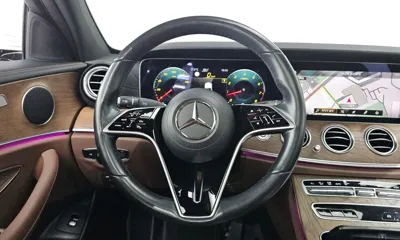 Mercedes-Benz E-Class 2021, 57173 км, за 24222.13 USD - фото 11