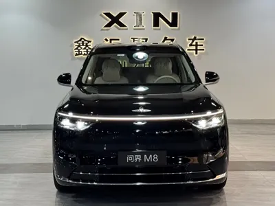 AITO 问界 AITO M8 · 2026 год