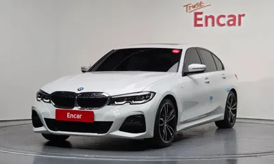 BMW 3-Series · 2022 год