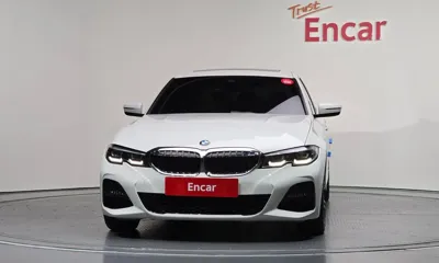 BMW 3-Series 2022, 54088 км, за 22924.32 USD
