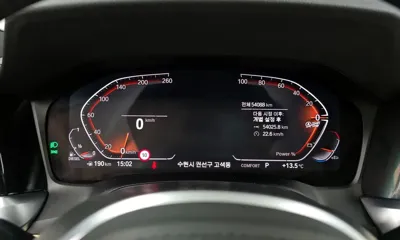 BMW 3-Series 2022, 54088 км, за 22924.32 USD - фото 8