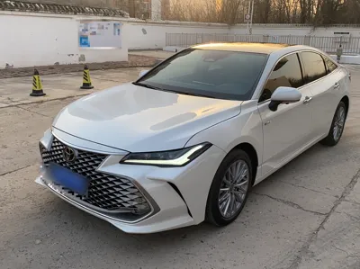 Toyota Avalon · 2024 год