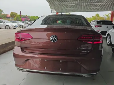 Volkswagen Lamando 2020, 94800 км, за 8710.84 USD