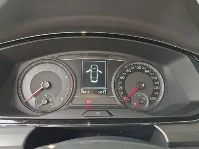 Volkswagen Lamando 2020, 94800 км, за 8710.84 USD - фото 8