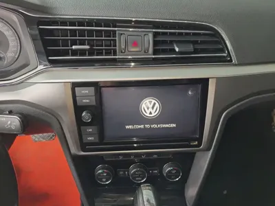 Volkswagen Lamando 2020, 94800 км, за 8710.84 USD - фото 9