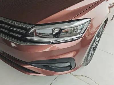 Volkswagen Lamando 2020, 94800 км, за 8710.84 USD - фото 18
