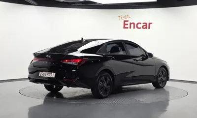 Hyundai Avante 2023, 94132 км, за 8986.48 USD