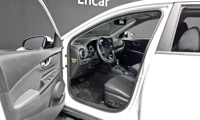 Hyundai Kona 2019, 48504 км, за 10962.32 USD - фото 10