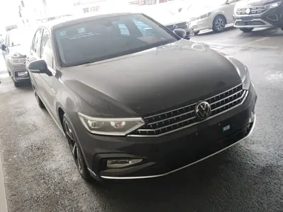 Volkswagen Magotan 2024, 19300 км, за 22086.09 USD