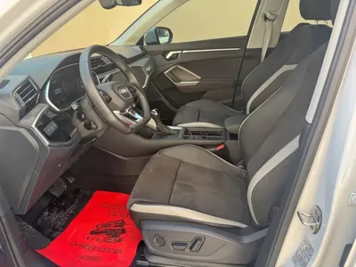 Audi Q3 2023, 19500 км, за 27451.32 USD