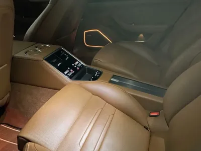 Porsche Panamera 2023, 25000 км, за 79420.24 USD