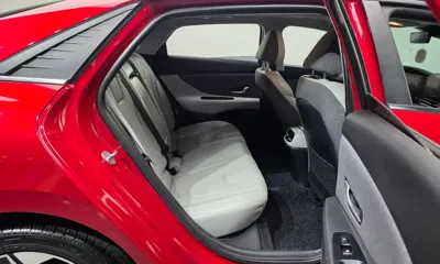 Hyundai Avante 2021, 57086 км, за 11661.24 USD - фото 12