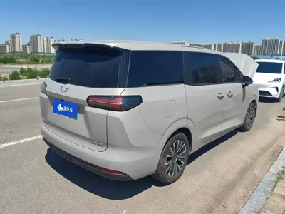 Wuling 星光730新能源 2026, 20800 км, за 13579.64 USD