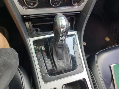 Volkswagen Passat 2015, 151600 км, за 7088 USD - фото 17