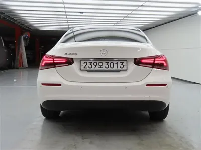 Mercedes-Benz A-Class 2020, 105992 км, за 11237.45 USD